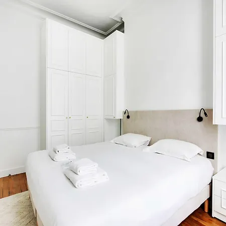 Διαμέρισμα Elegant Appt 3bdr 5p - Arc De Triomphe Porte Maillot *