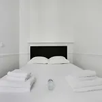 Appartement Elegant Appt 3bdr 5p - Arc De Triomphe Porte Maillot Parijs