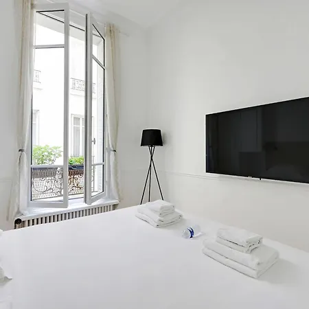 Elegant Appt 3bdr 5p - Arc De Triomphe Porte Maillot * Paříž